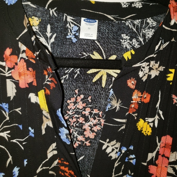 Old Navy floral long sleeve dress. - Picture 3 of 4